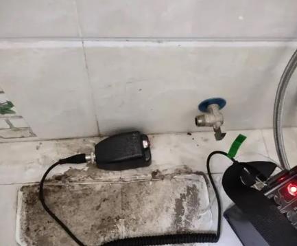 慈利屋顶漏水维修公司分享下卫生间漏水的危害及解决方法